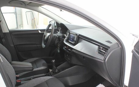 Skoda Rapid II, 2021 год, 1 575 000 рублей, 10 фотография