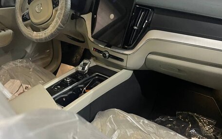 Volvo XC60 II, 2025 год, 8 950 000 рублей, 6 фотография