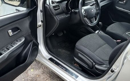 KIA Rio III рестайлинг, 2013 год, 750 000 рублей, 5 фотография