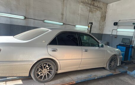 Toyota Crown, 2002 год, 990 000 рублей, 5 фотография