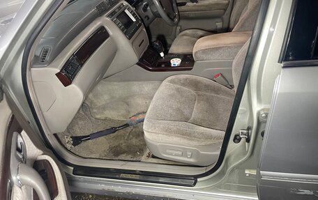 Toyota Crown, 2002 год, 990 000 рублей, 10 фотография