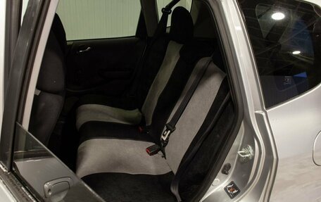 Honda Jazz I рестайлинг, 2006 год, 600 000 рублей, 30 фотография