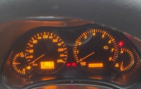 Toyota Avensis III рестайлинг, 2006 год, 800 000 рублей, 3 фотография