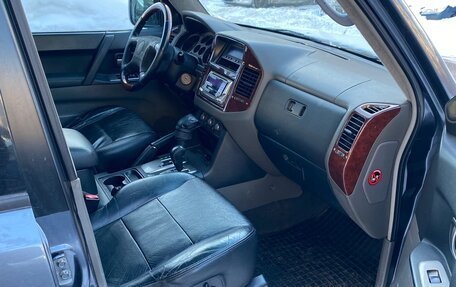 Mitsubishi Pajero III рестайлинг, 2005 год, 810 000 рублей, 7 фотография