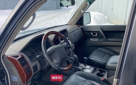 Mitsubishi Pajero III рестайлинг, 2005 год, 810 000 рублей, 9 фотография