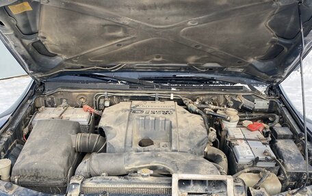 Mitsubishi Pajero III рестайлинг, 2005 год, 810 000 рублей, 13 фотография