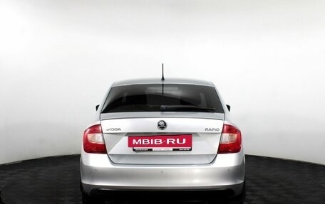 Skoda Rapid I, 2015 год, 655 000 рублей, 6 фотография