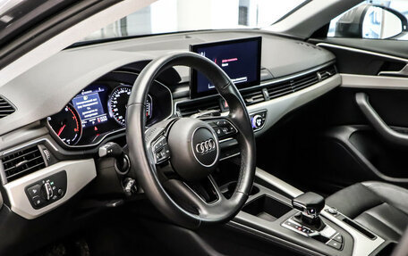 Audi A4, 2021 год, 4 150 000 рублей, 7 фотография