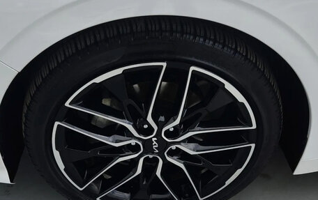 KIA K5, 2022 год, 2 400 000 рублей, 19 фотография