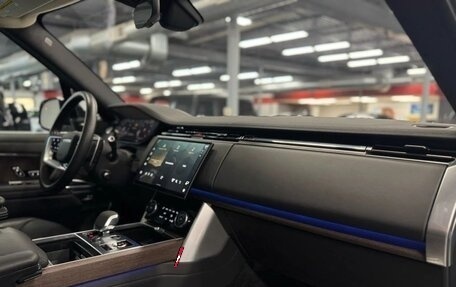 Land Rover Range Rover IV рестайлинг, 2023 год, 14 165 000 рублей, 11 фотография