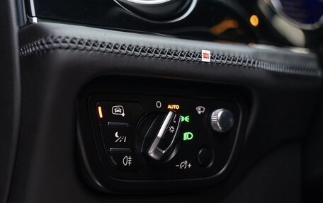 Bentley Bentayga I, 2018 год, 11 390 000 рублей, 17 фотография