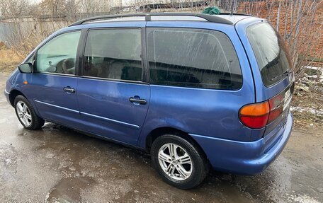 Volkswagen Sharan I рестайлинг, 1998 год, 175 000 рублей, 2 фотография