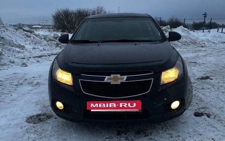 Chevrolet Cruze II, 2010 год, 749 000 рублей, 6 фотография