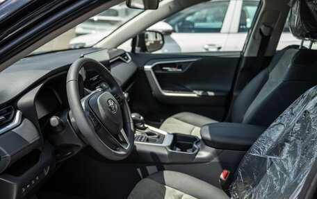 Toyota RAV4, 2025 год, 3 990 000 рублей, 15 фотография