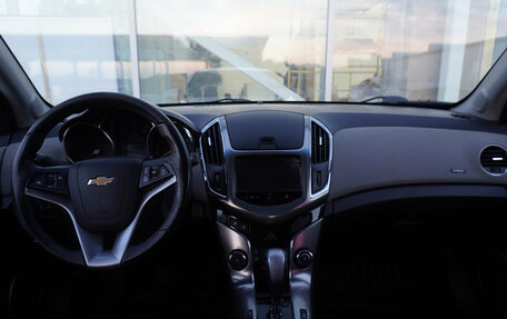 Chevrolet Cruze II, 2013 год, 840 000 рублей, 10 фотография