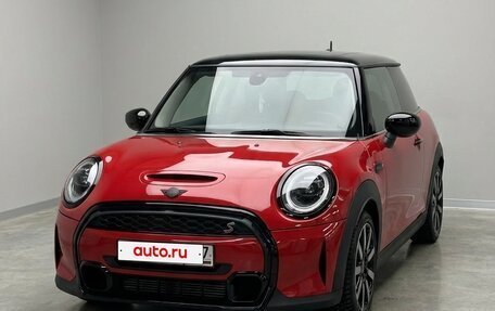 MINI Hatch, 2021 год, 3 500 000 рублей, 2 фотография