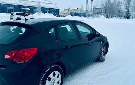Opel Astra J, 2012 год, 820 000 рублей, 3 фотография