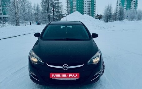 Opel Astra J, 2012 год, 820 000 рублей, 2 фотография