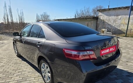 Toyota Camry, 2007 год, 1 300 000 рублей, 12 фотография
