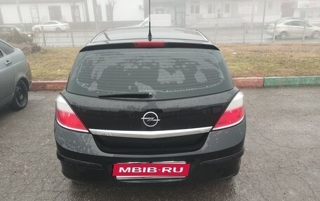 Opel Astra H, 2006 год, 530 000 рублей, 2 фотография