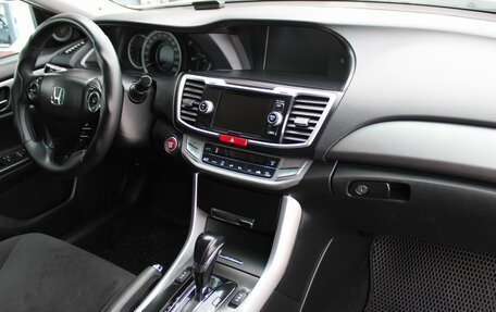 Honda Accord IX рестайлинг, 2013 год, 1 479 000 рублей, 20 фотография