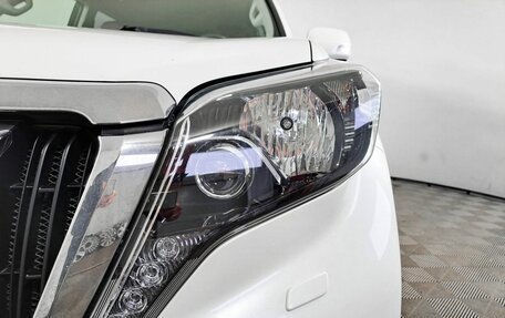 Toyota Land Cruiser Prado 150 рестайлинг 2, 2017 год, 4 699 000 рублей, 21 фотография