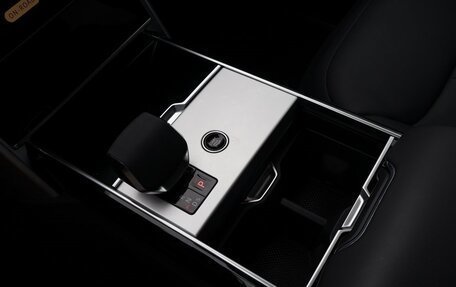 Land Rover Range Rover IV рестайлинг, 2025 год, 16 770 000 рублей, 13 фотография
