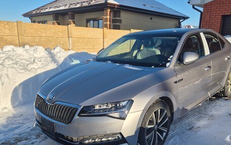 Skoda Superb, 2025 год, 2 700 000 рублей, 1 фотография