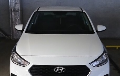 Hyundai Solaris II рестайлинг, 2018 год, 2 000 000 рублей, 1 фотография
