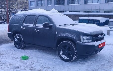 Chevrolet Tahoe III, 2013 год, 3 000 000 рублей, 1 фотография