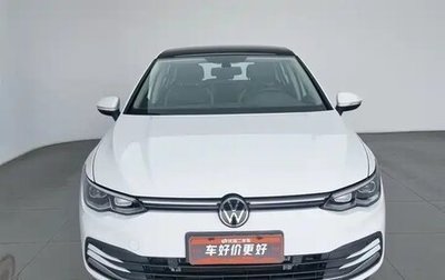 Volkswagen Golf VIII, 2022 год, 2 040 000 рублей, 1 фотография
