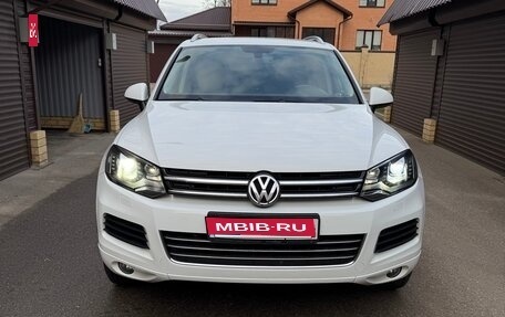 Volkswagen Touareg III, 2012 год, 2 350 000 рублей, 1 фотография