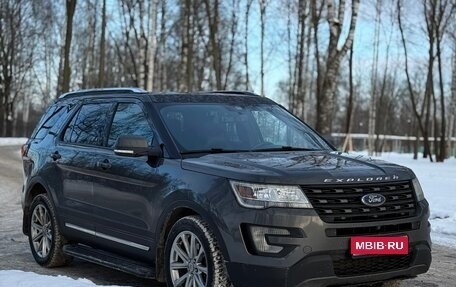 Ford Explorer VI, 2017 год, 2 750 000 рублей, 1 фотография