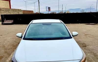 Hyundai Solaris II рестайлинг, 2017 год, 900 000 рублей, 1 фотография