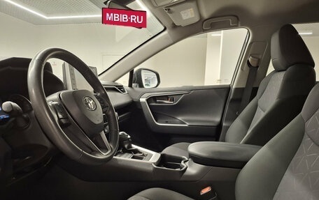 Toyota RAV4, 2020 год, 3 569 000 рублей, 16 фотография