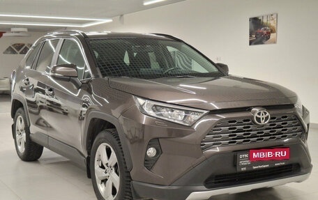 Toyota RAV4, 2020 год, 3 569 000 рублей, 3 фотография