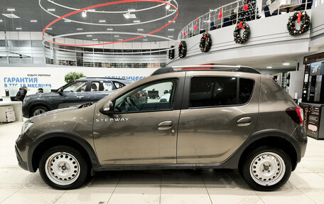 Renault Sandero II рестайлинг, 2018 год, 960 000 рублей, 8 фотография