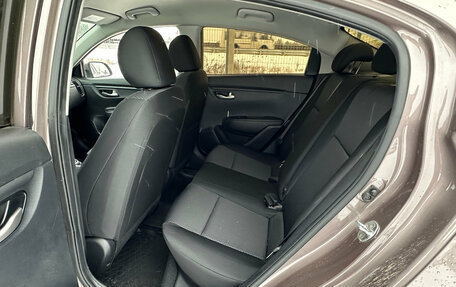 KIA Rio IV, 2021 год, 1 688 000 рублей, 20 фотография