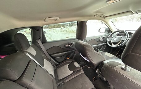 Jeep Cherokee, 2014 год, 1 800 000 рублей, 10 фотография