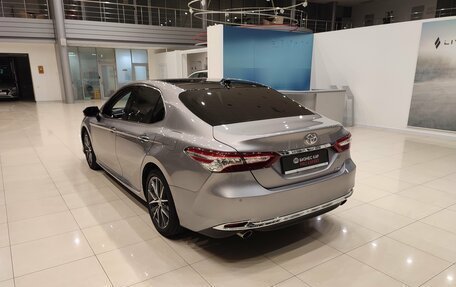 Toyota Camry, 2023 год, 3 820 000 рублей, 7 фотография