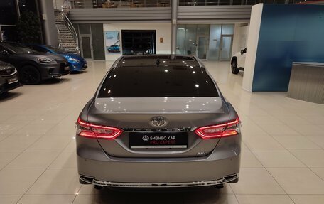 Toyota Camry, 2023 год, 3 820 000 рублей, 11 фотография