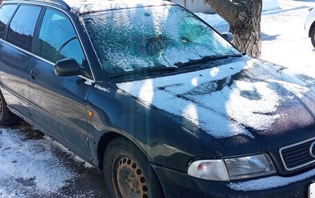 Audi A4, 1998 год, 300 000 рублей, 2 фотография