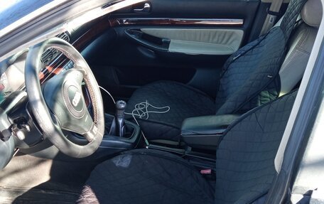 Audi A4, 1998 год, 300 000 рублей, 6 фотография