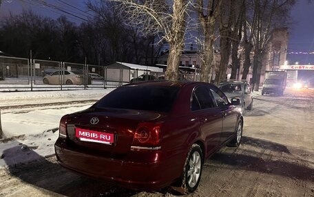 Toyota Avensis III рестайлинг, 2005 год, 550 000 рублей, 2 фотография