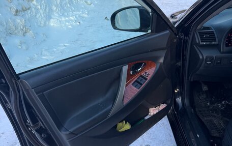 Toyota Camry, 2011 год, 1 150 000 рублей, 11 фотография