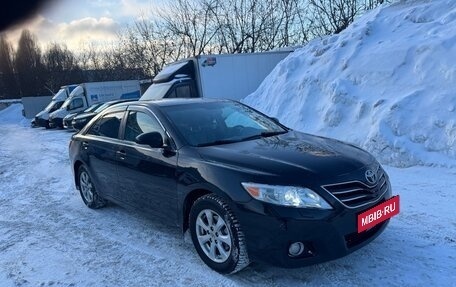 Toyota Camry, 2011 год, 1 150 000 рублей, 3 фотография