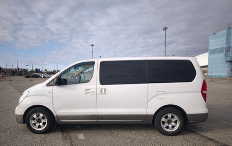 Hyundai H-1 II рестайлинг, 2016 год, 1 950 000 рублей, 4 фотография