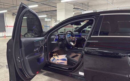 Mercedes-Benz A-Класс, 2024 год, 3 090 000 рублей, 8 фотография