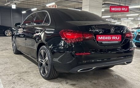 Mercedes-Benz A-Класс, 2024 год, 3 090 000 рублей, 5 фотография