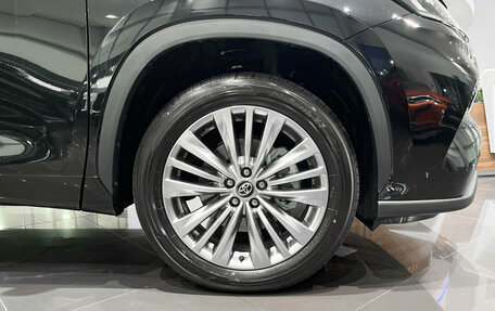 Toyota Highlander, 2025 год, 5 550 000 рублей, 22 фотография